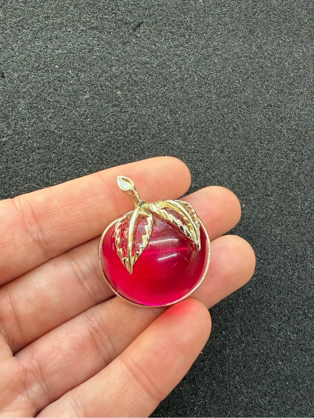 Vintage Sarah Coventry Apple Cherry Red Gold Brooch Pin